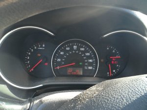 2014-2015 Kia Sorento Standard Gauge Instrument Cluster (Used OEM)