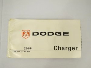 2008 Dodge Magnum Owners Manual Booklet (Used OEM)