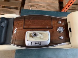 2013 INFINITI JX35 Brown Floor Console Assembly with Navigation and Heated/Cooled Seat Cutouts (Used OEM)