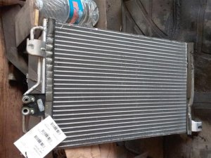 1999-2002 Lincoln Town Car A/C Condenser (Used OEM)