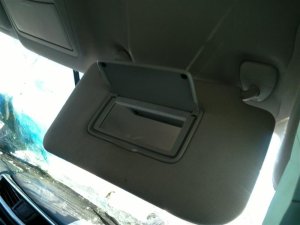 2014-2017 Nissan Rogue Gray Illuminated Sun Visor - Right (Passenger) (Used OEM)