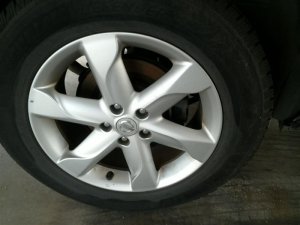 2009-2011 Nissan Murano Silver 18x7.5 6-Spoke Silver Painted Alloy Wheel (Used OEM)