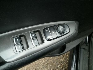 2016-2020 Kia Optima Power Door Lock Switch - Left (Driver) (Used OEM)