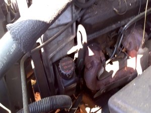 2002 Chevrolet Avalanche Vacuum Assist Power Steering Pump (Used OEM)