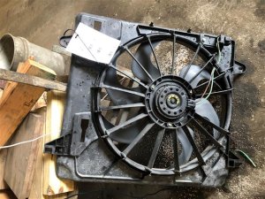 2007-2009 Jeep Wrangler Radiator and Condenser Fan Motor Assembly (Used OEM)