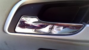 2010-2017 Chevrolet Equinox Chrome Chrome Interior Door Handle - Left (Driver) (Used OEM)