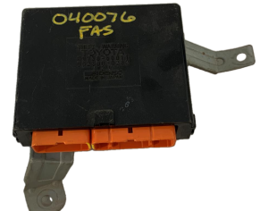 1990-1992 Lexus LS400 Security Control Module (Used OEM)