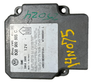 2001 Volkswagen Passat Airbag Control Module (Used OEM)