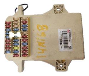 2010-2013 Kia Forte Koup Power Distribution Junction Block Control Module (Used OEM)