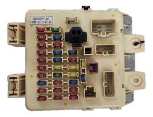 2003-2008 Hyundai Tiburon Under Dash Fuse Box Junction Block (Used OEM)