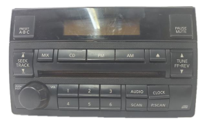 2005-2006 Nissan Altima Black AM-FM-CD Radio (Used OEM)