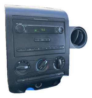 2004-2006 Ford F-150 AM/FM Radio (Used OEM)