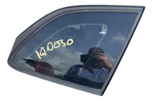 2014-2018 Jeep Cherokee Quarter Glass - Right (Passenger) (Used OEM)