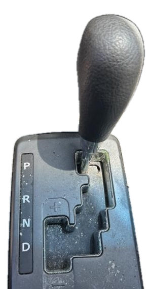 2011-2013 Kia Sorento Beige Transmission Shift Lever (Used OEM)