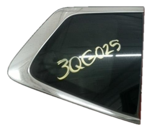 2015-2020 Nissan Rogue Rear Door Quarter Glass - Right (Passenger) (Used OEM)