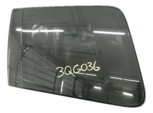 2003-2008 Honda Pilot 4-Door Quarter Glass with Antenna - Left (Driver) (Used OEM)