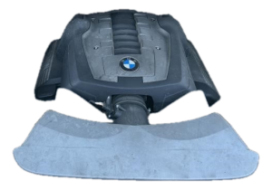 2006-2008 BMW 750i 4.8L V8 Engine Cover (Used OEM)