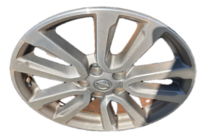 2013 INFINITI JX35 Silver 18x7.5 5-V Spoke Machined Charcoal Alloy Wheel (Used OEM)