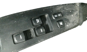 2012-2017 Hyundai Veloster Master Power Window and Door Lock Switch - Left (Driver) (Used OEM)