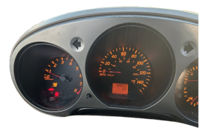 2004 Nissan Altima Instrument Cluster without ABS or LCD Display (Used OEM)