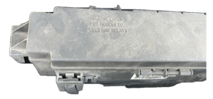 2002-2004 Jeep Liberty Engine Fuse Box (Used OEM)