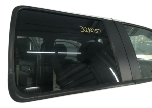 2006-2008 Lincoln Mark LT Door Window Glass - Rear, Right (Passenger) (Used OEM)