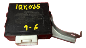 2008-2018 Toyota Sequoia Flasher Control Module (Used OEM)