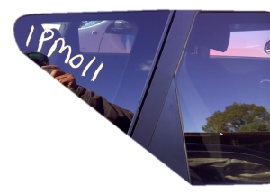 2014-2019 Kia Soul Rear Door Quarter Glass - Right (Passenger) (Used OEM)