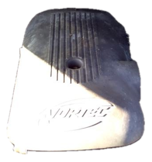 2002-2006 Chevrolet Avalanche 1500 V8 Engine Cover (Used OEM)