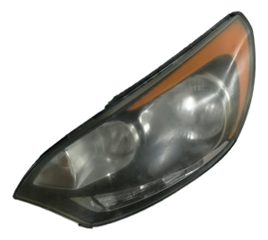 2012-2017 Kia Rio Headlight Assembly - Left (Driver) (Used OEM)