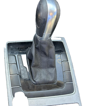 2012-2014 Volkswagen Golf Black Floor Transmission Shift Lever Assembly (Used OEM)