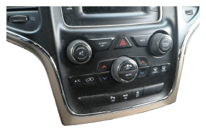 2014-2015 Jeep Grand Cherokee Temperature Control Module with Heated Seat and Rear Wiper Controls (Used OEM)