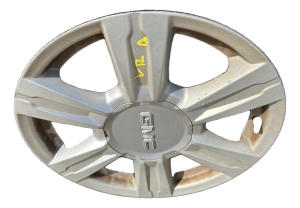 2014-2017 GMC Terrain 17-inch 6-Spoke Wheel Cover (Used OEM)