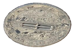2009-2011 Lincoln Town Car 18-Inch 8-Spoke Chrome Wheel Center Cap (Used OEM)