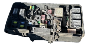 2003 Honda Pilot Engine Compartment Fuse Box (Used OEM)
