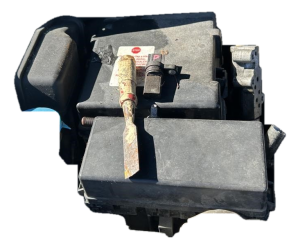 OEM Engine Fuse Box for 2005-2007 Nissan FRONTIER, Frontier, PATHFINDER, Pathfinder, XTERRA, Xterra (OEM)