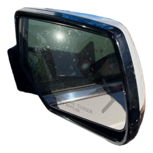 2015-2020 Chevrolet Suburban White Power Door/Side View Mirror - Right (Passenger) (Used OEM)