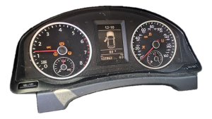 2014 Volkswagen Tiguan MPH Speedometer Instrument Cluster (Used OEM)