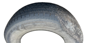 2010-2014 Toyota FJ Cruiser 265/75R16LT Summit Road Tire (Used OEM)