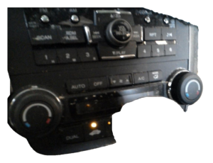 2010-2011 Honda CR-V Automatic Temperature Control Module with Heated Seats and Wiper De-Icer (Used OEM)