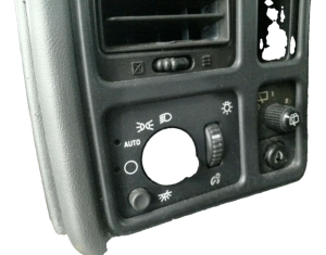 2003-2007 Chevrolet Silverado Headlight Switch (Used OEM)