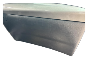 2019-2021 Lincoln Nautilus Black Glove Box (Used OEM)