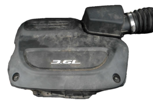 2017-2024 Chrysler Pacifica 3.6L V6 Engine Cover (Used OEM)
