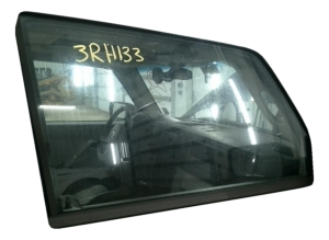 2006-2007 Jeep Commander Door Glass - Front, Right (Passenger) (Used OEM)