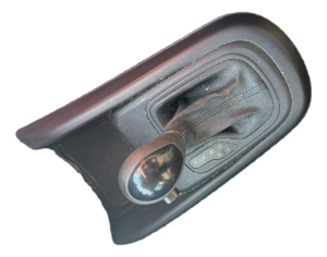 2012-2013 Kia Soul Black Floor Transmission Shift Assembly (Used OEM)