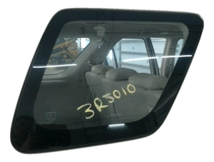 2002-2006 Honda CR-V Rear Door Quarter Glass - Right (Passenger) (Used OEM)