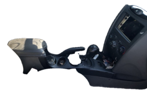 2001-2004 Hyundai Santa Fe Gray Front Floor Console Panel (Used OEM)