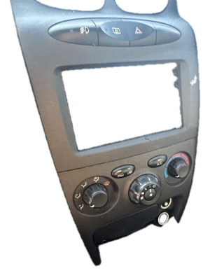 2001-2004 Hyundai Santa Fe Black Radio and Speedometer Instrument Panel Bezel (Used OEM)