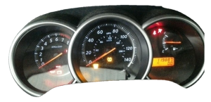 2010-2011 Nissan Versa Instrument Cluster (Used OEM)