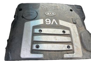 2003-2006 Kia Sorento V6 Engine Cover (Used OEM)
